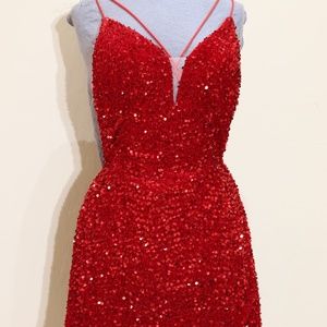 ALYCE plush sequin v-neck strappy back short dress in red size 8